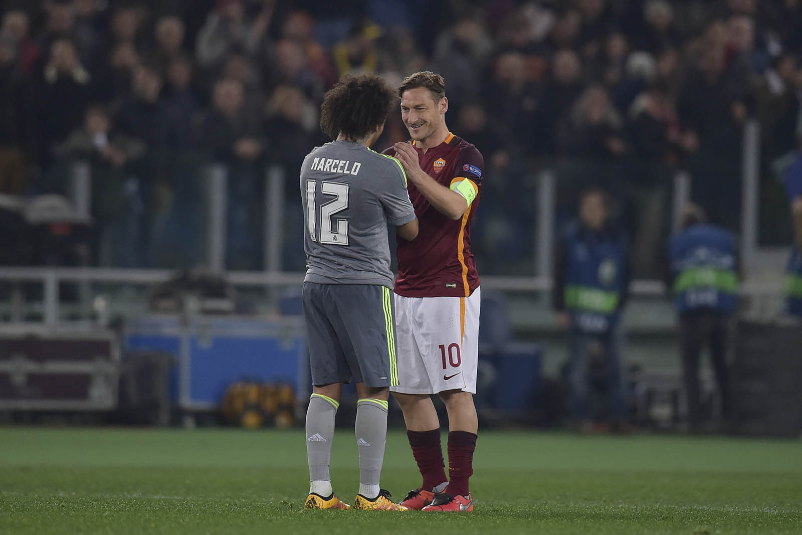 Francesco Totti Receives Unreleased One of a Kind Nike Tiempo